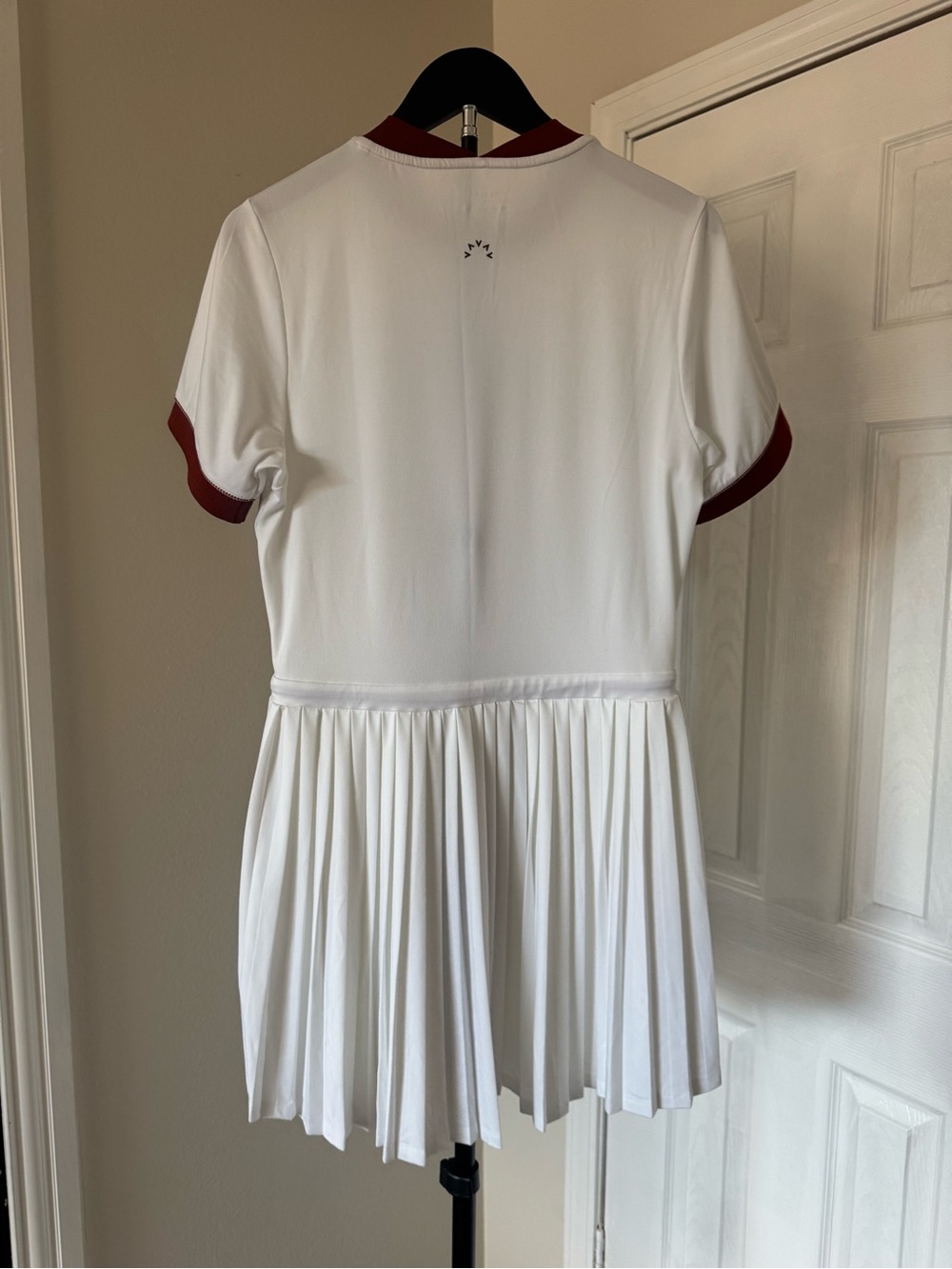 Varley White Dress with Burgundy Trim and Drawstring Waist - Picture 4 of 6